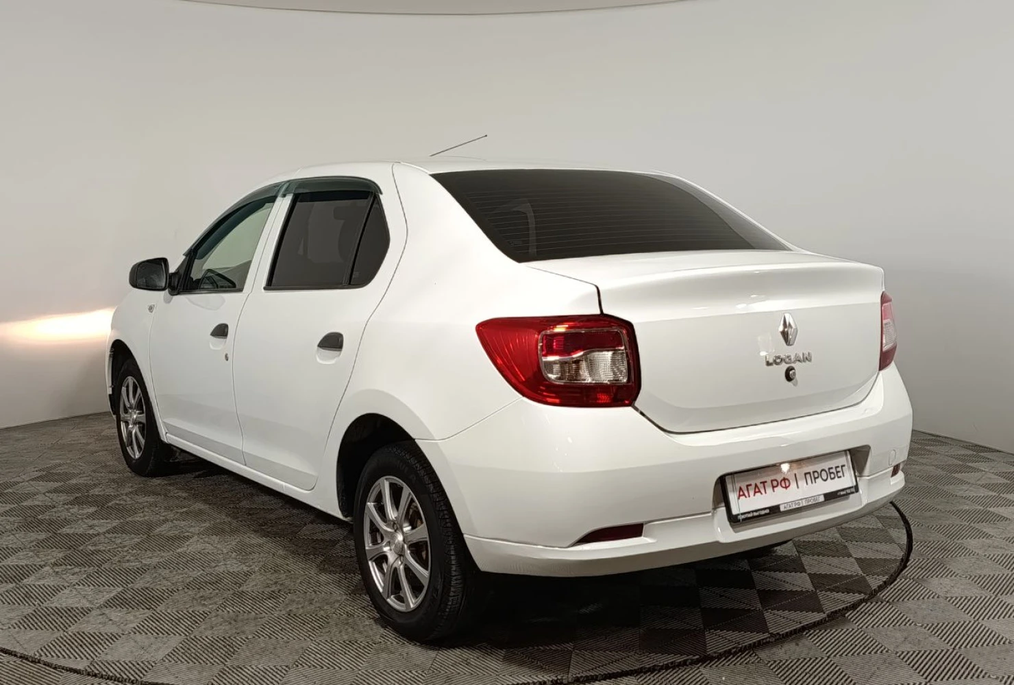 Renault Logan, 2019