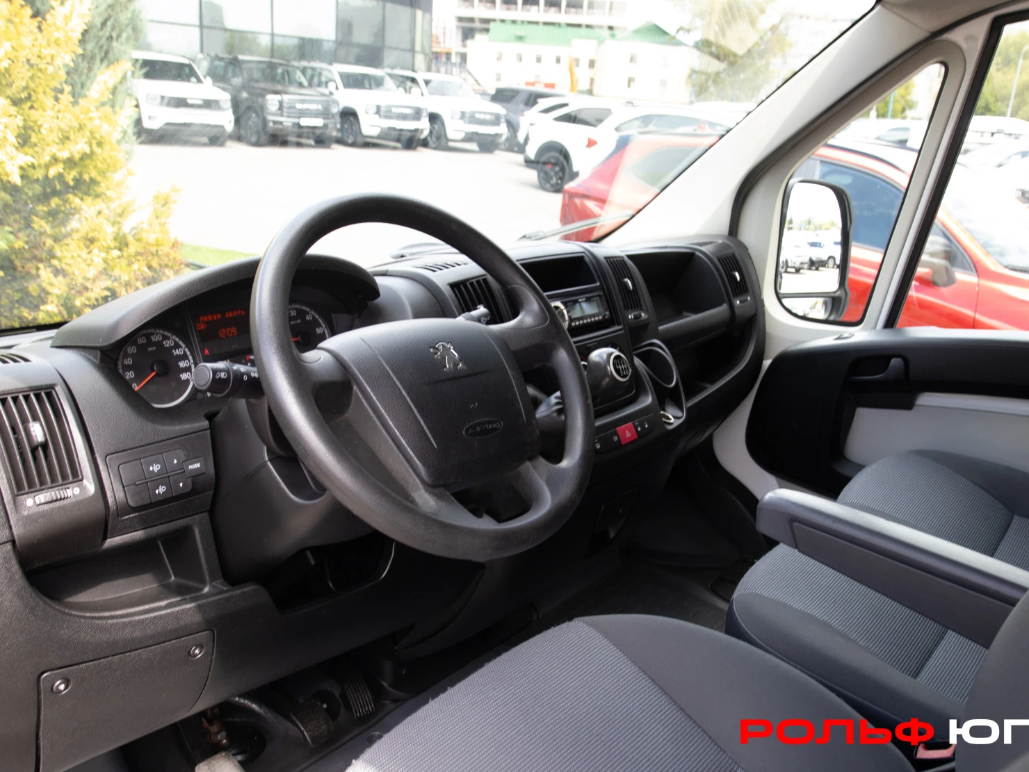Peugeot Boxer, 2014