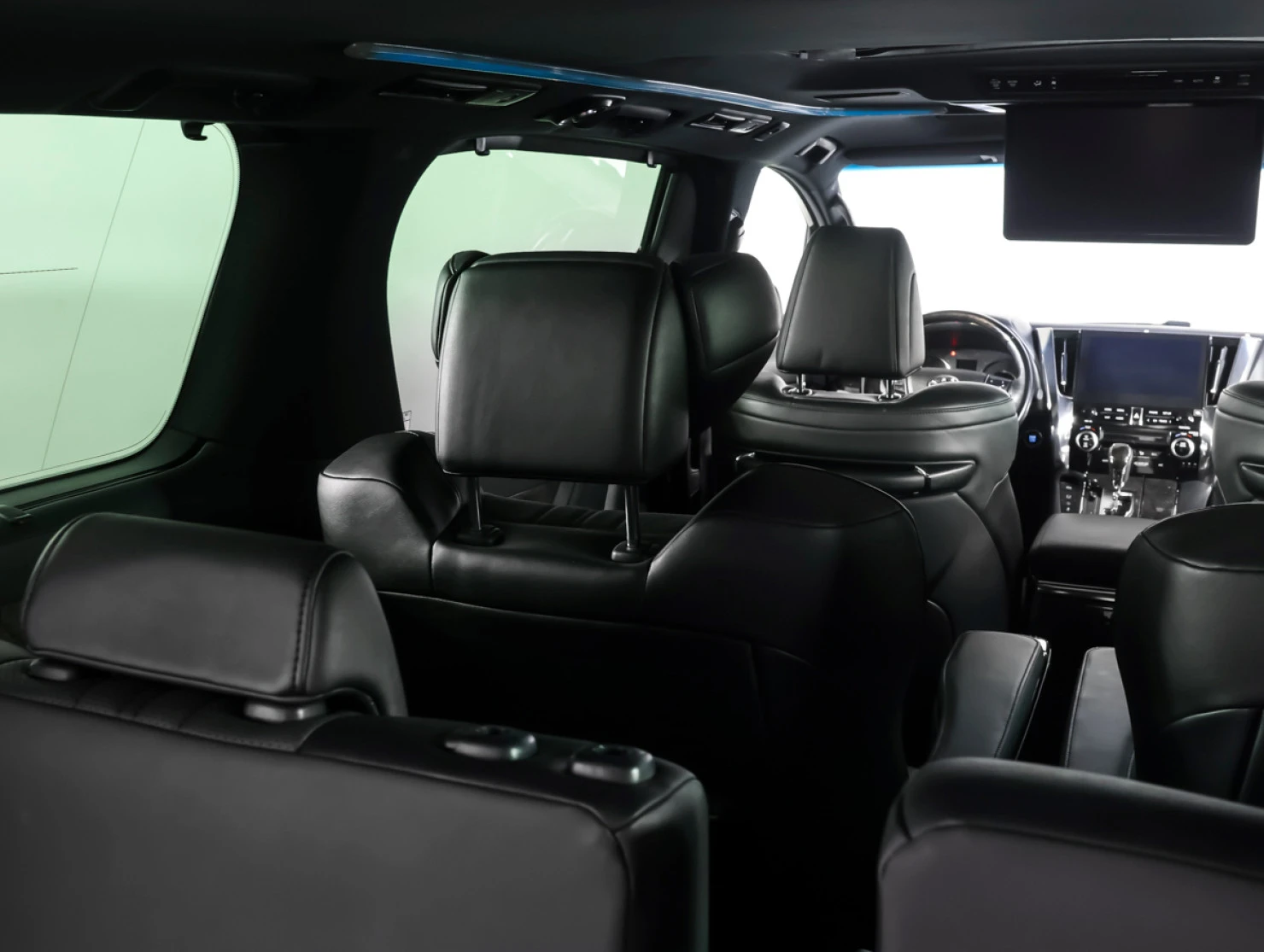 Toyota Alphard, 2021