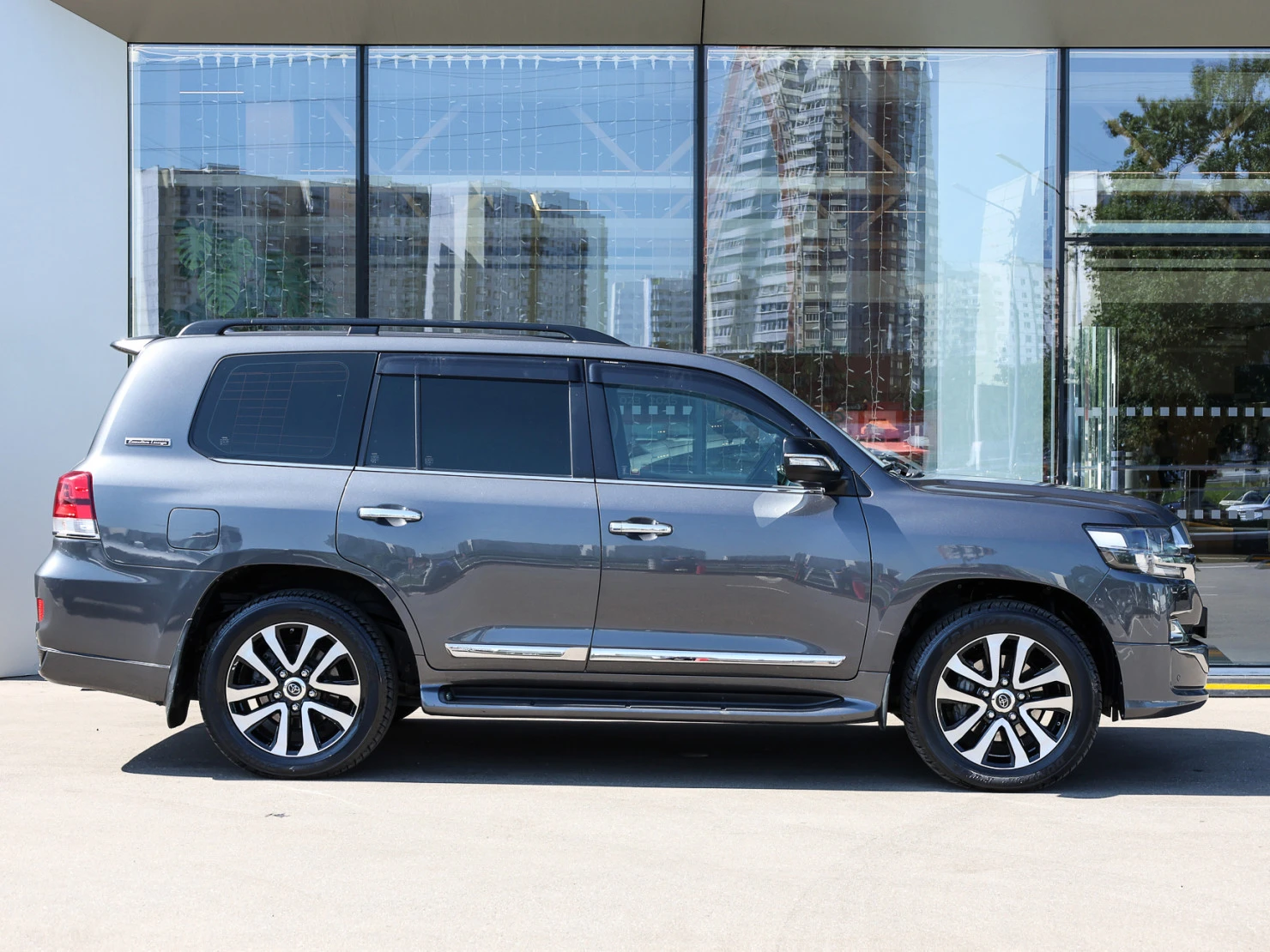 Toyota Land Cruiser, 2019