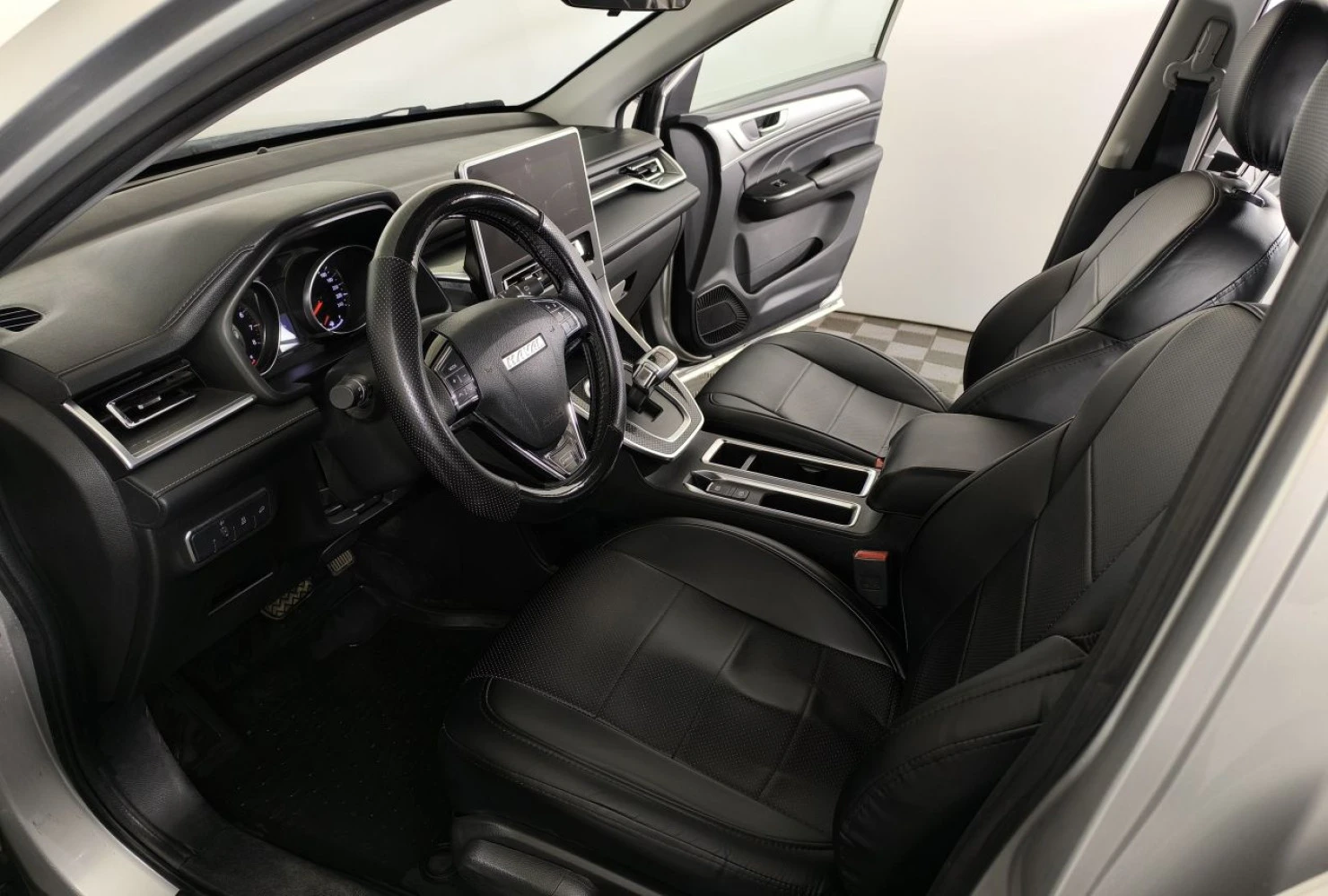 HAVAL M6, 2023