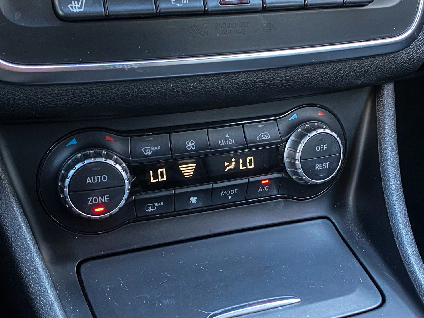 Mercedes-Benz CLA, 2014