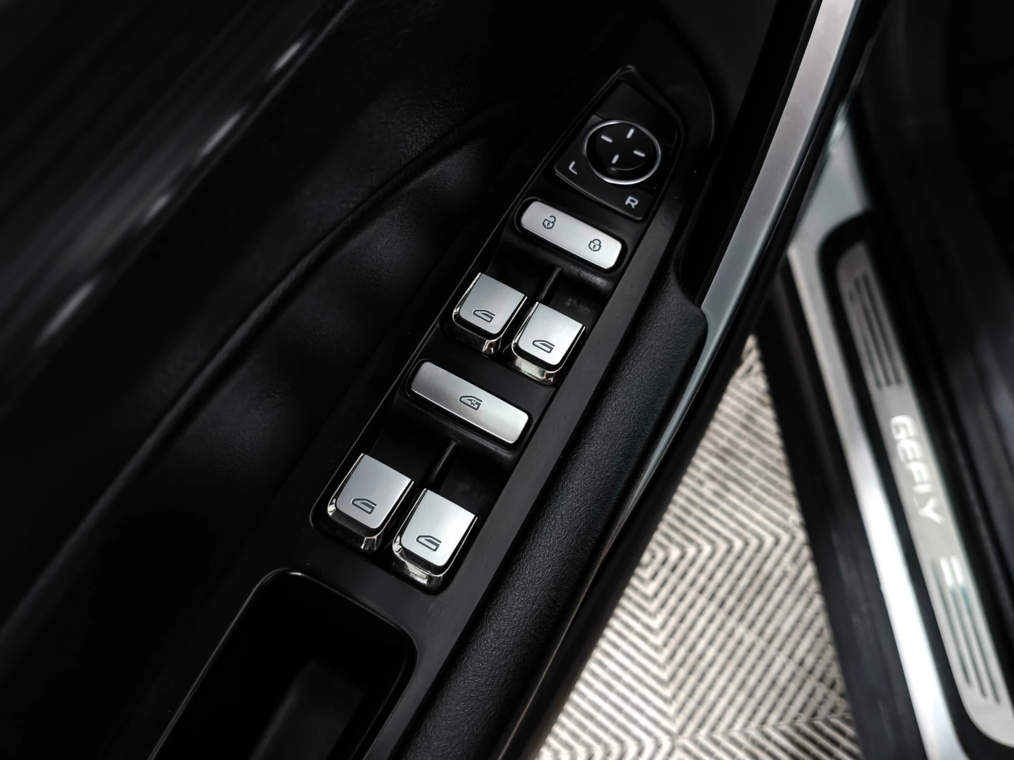 Geely Atlas Pro, 2023