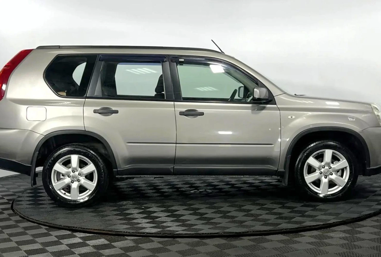 Nissan X-Trail, 2010