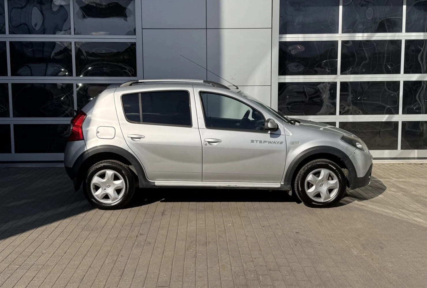 Renault Sandero, 2012