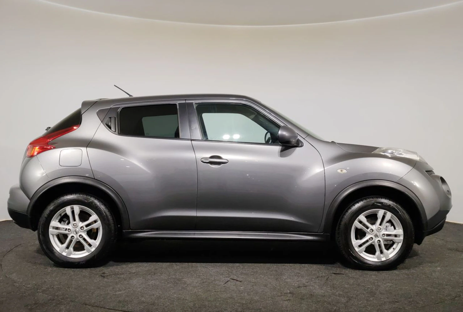 Nissan Juke, 2011