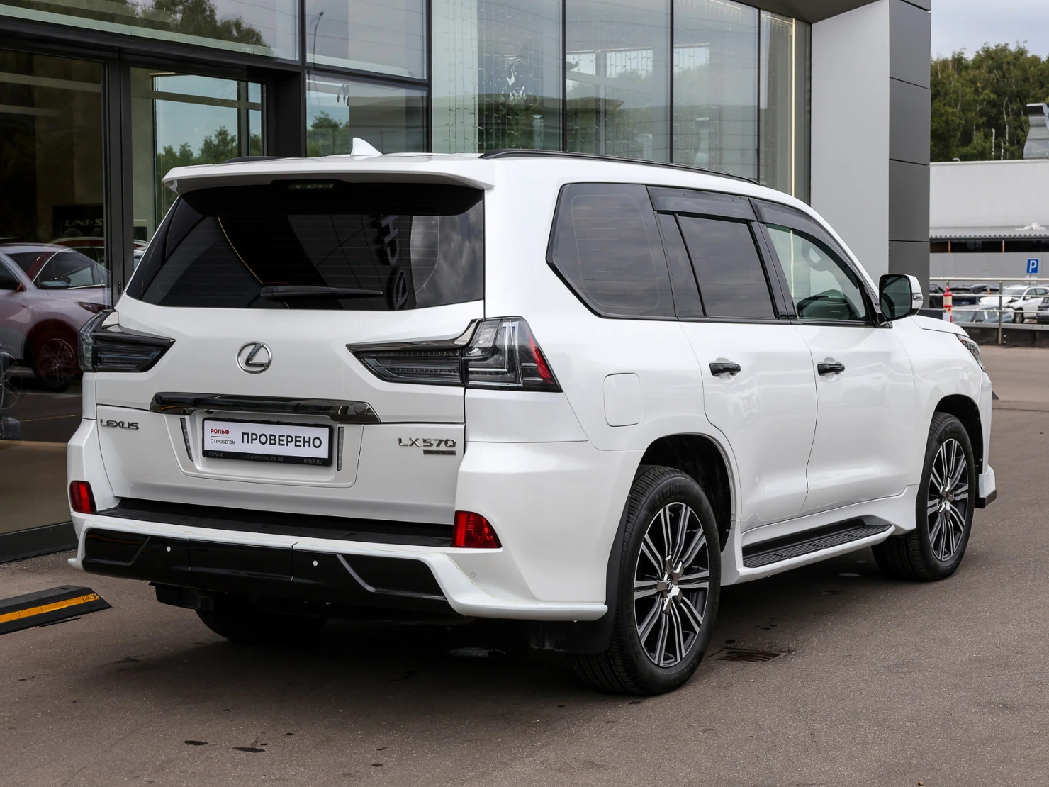 Lexus LX, 2019