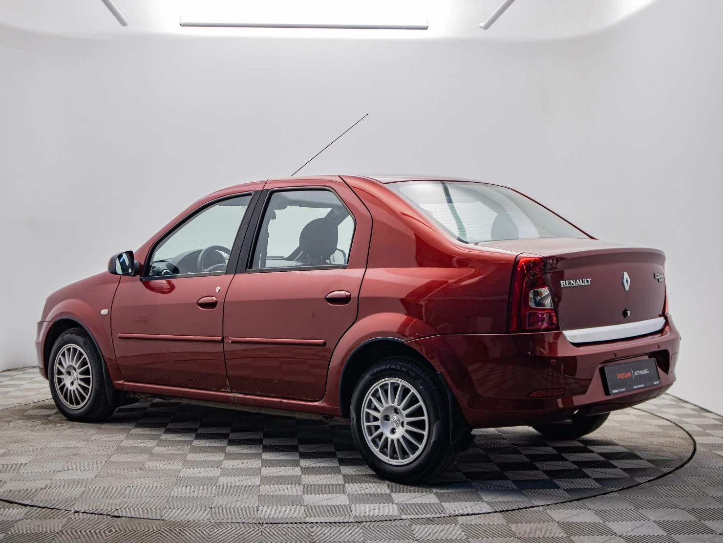 Renault Logan, 2010