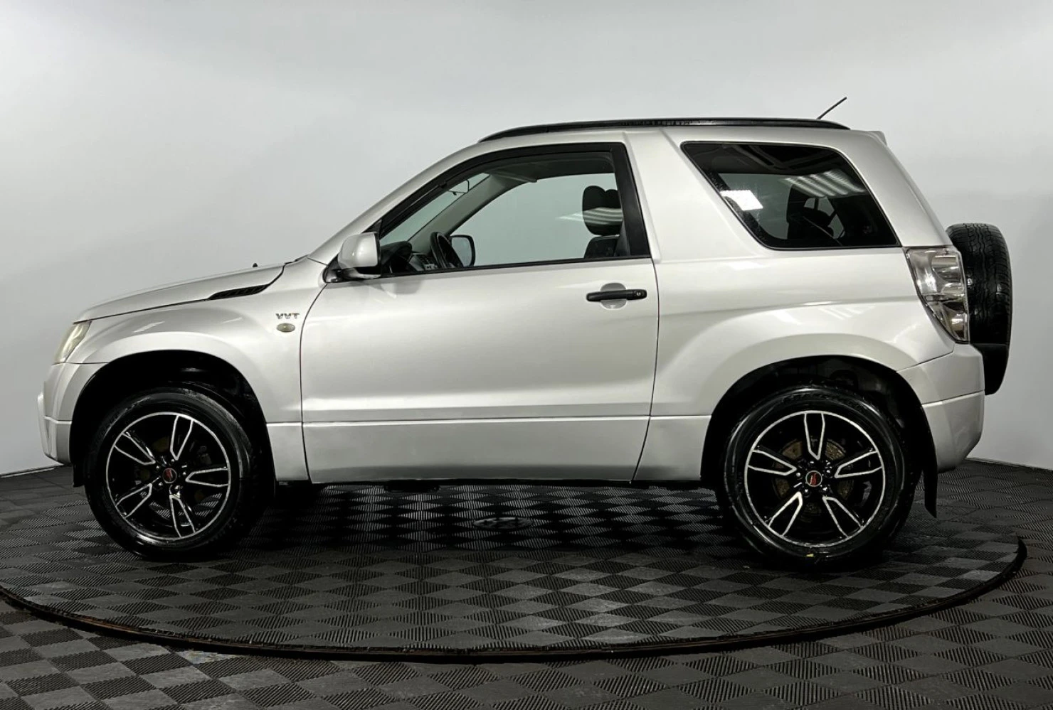 Suzuki Grand Vitara, 2005