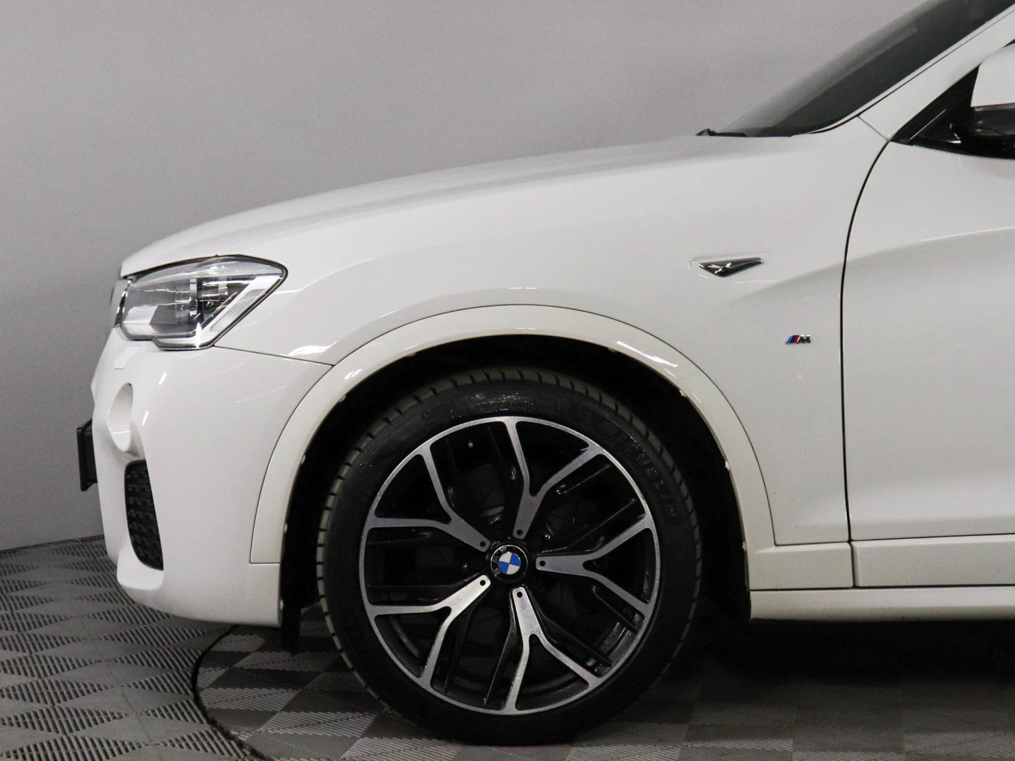 BMW X4, 2015