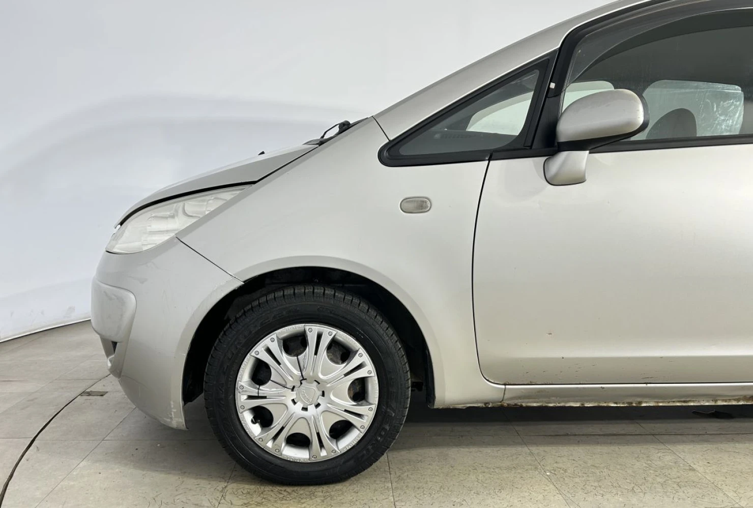 Mitsubishi Colt, 2004