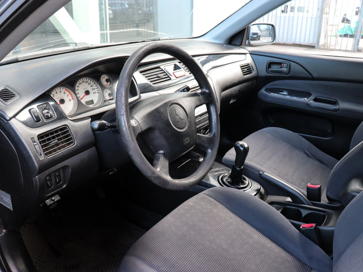 Mitsubishi Lancer, 2005