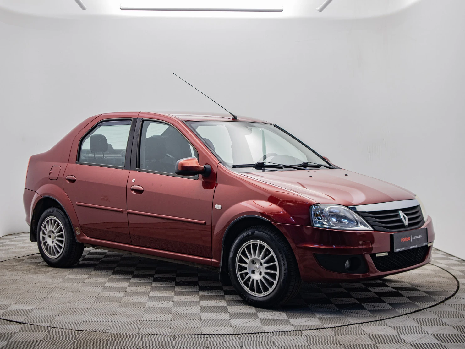 Renault Logan, 2010