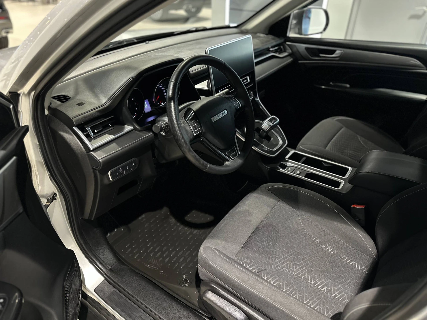 HAVAL M6, 2023