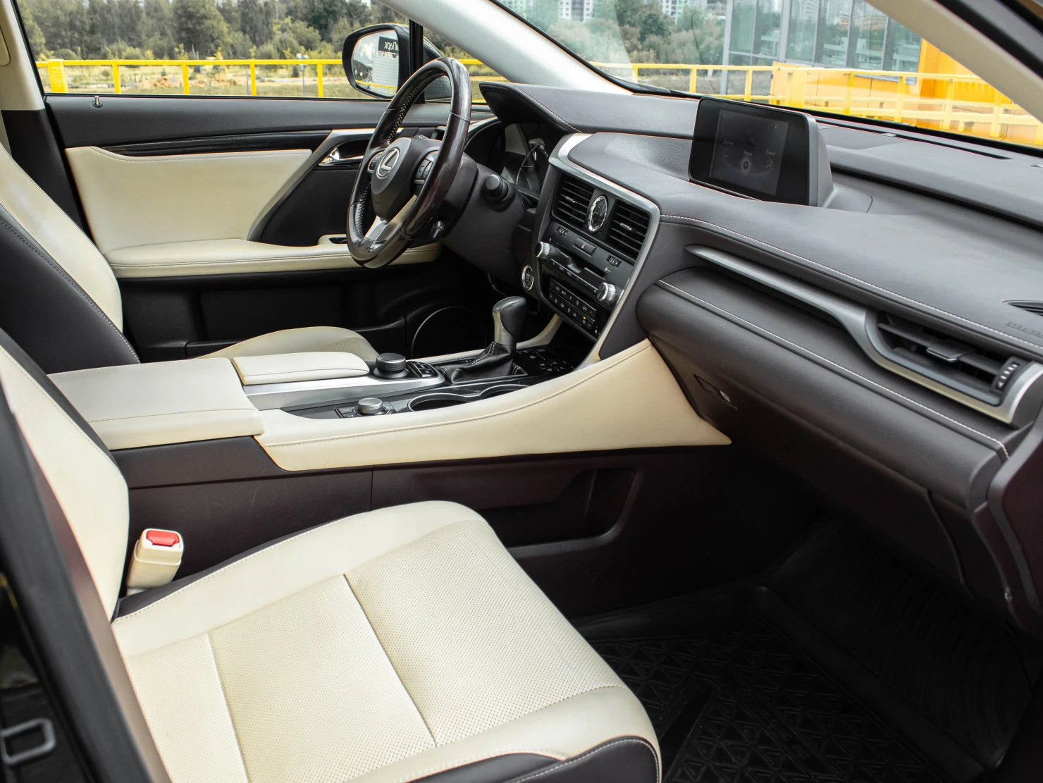 Lexus RX, 2016