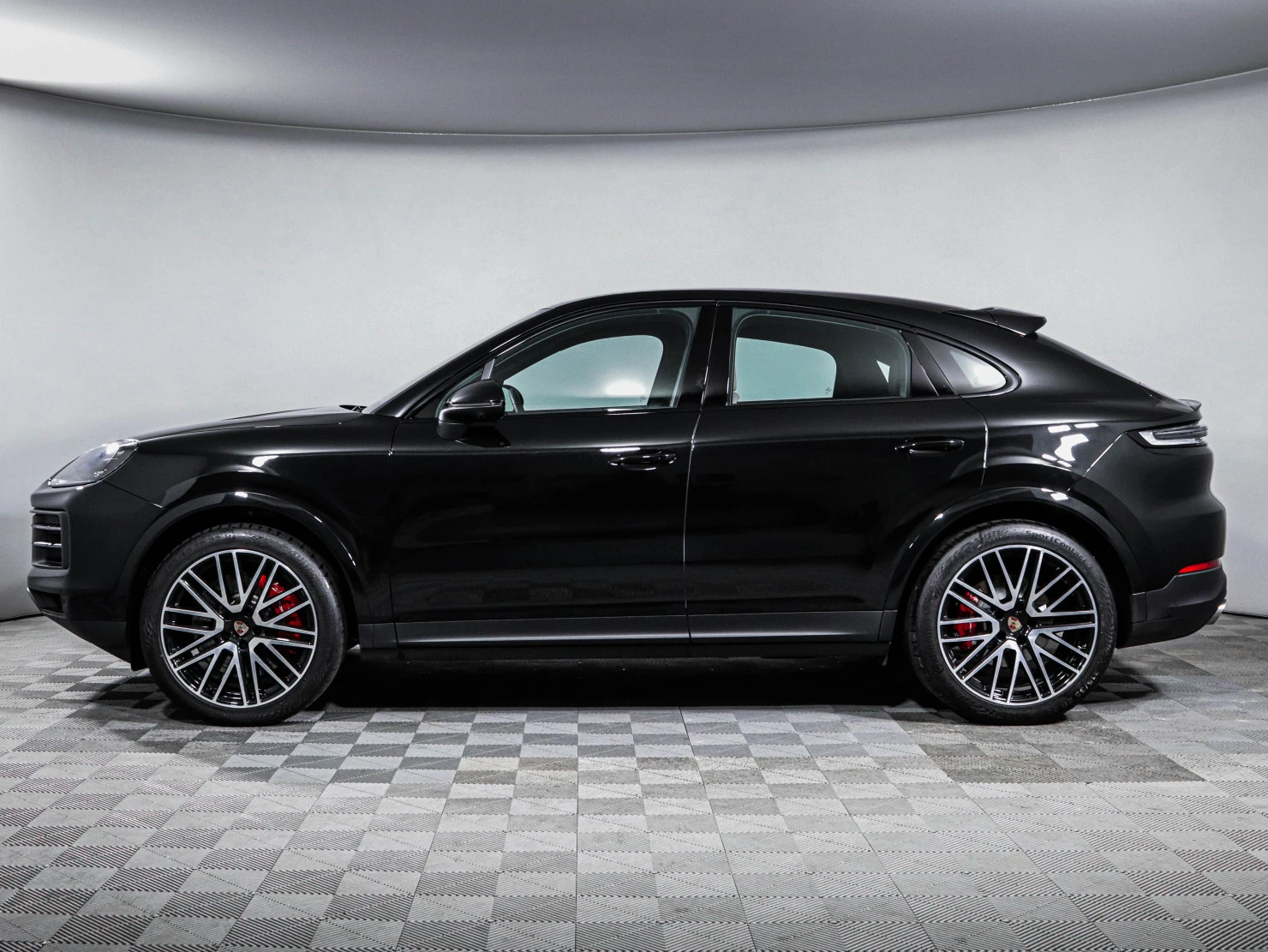 Porsche Cayenne, 2025