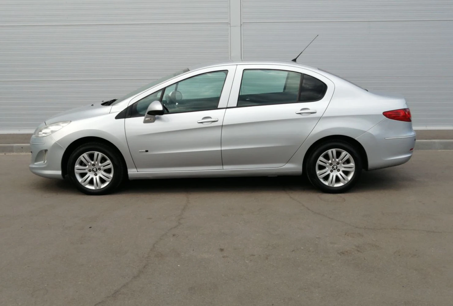 Peugeot 408, 2016