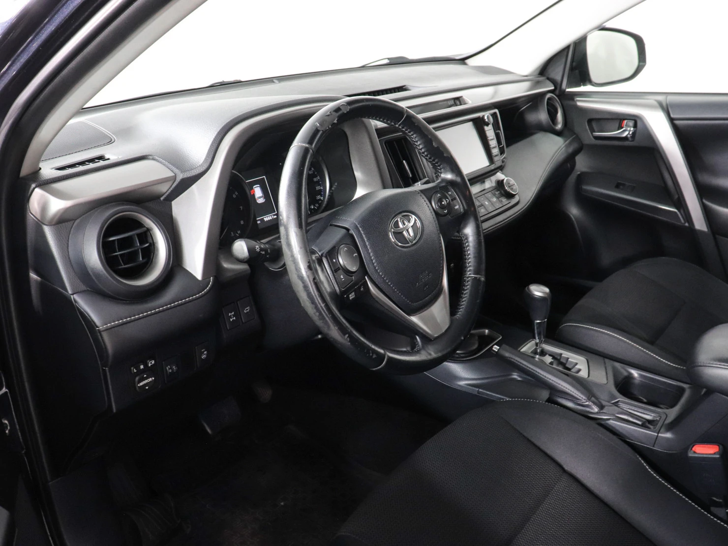 Toyota RAV4, 2016
