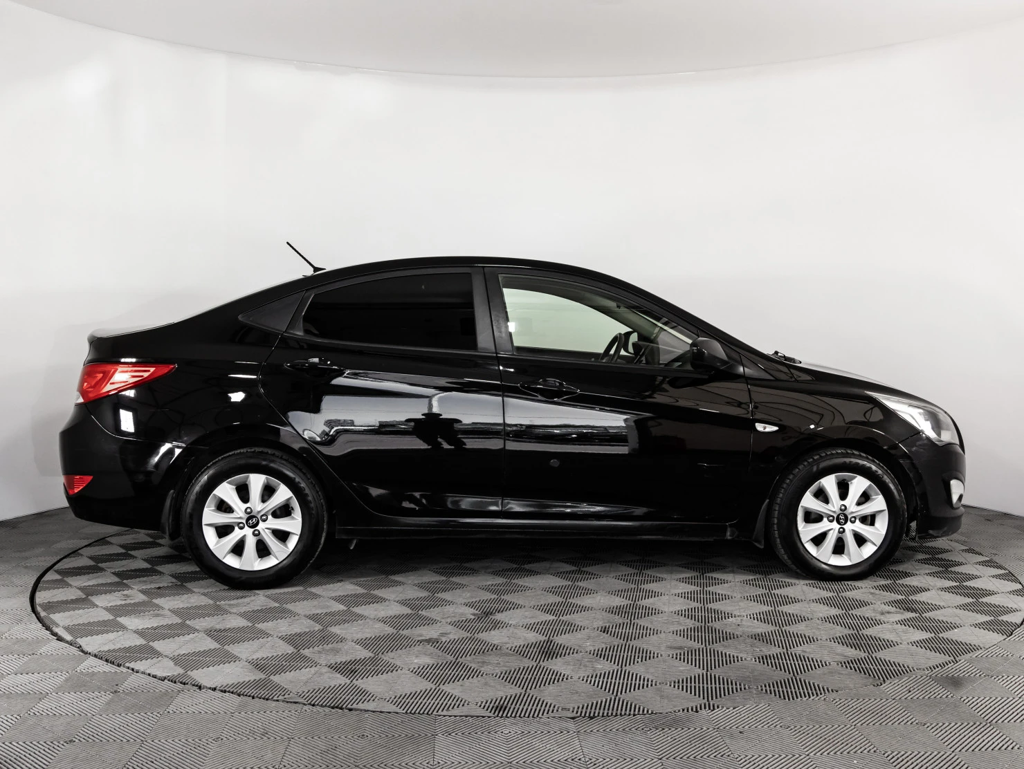 Hyundai Solaris, 2016