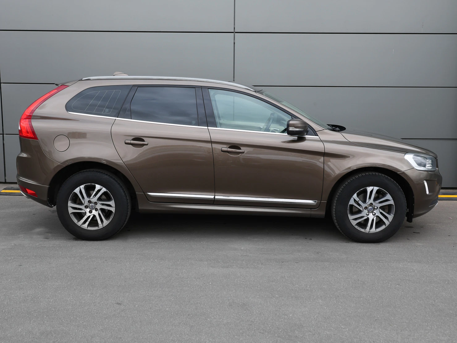 Volvo XC60, 2015