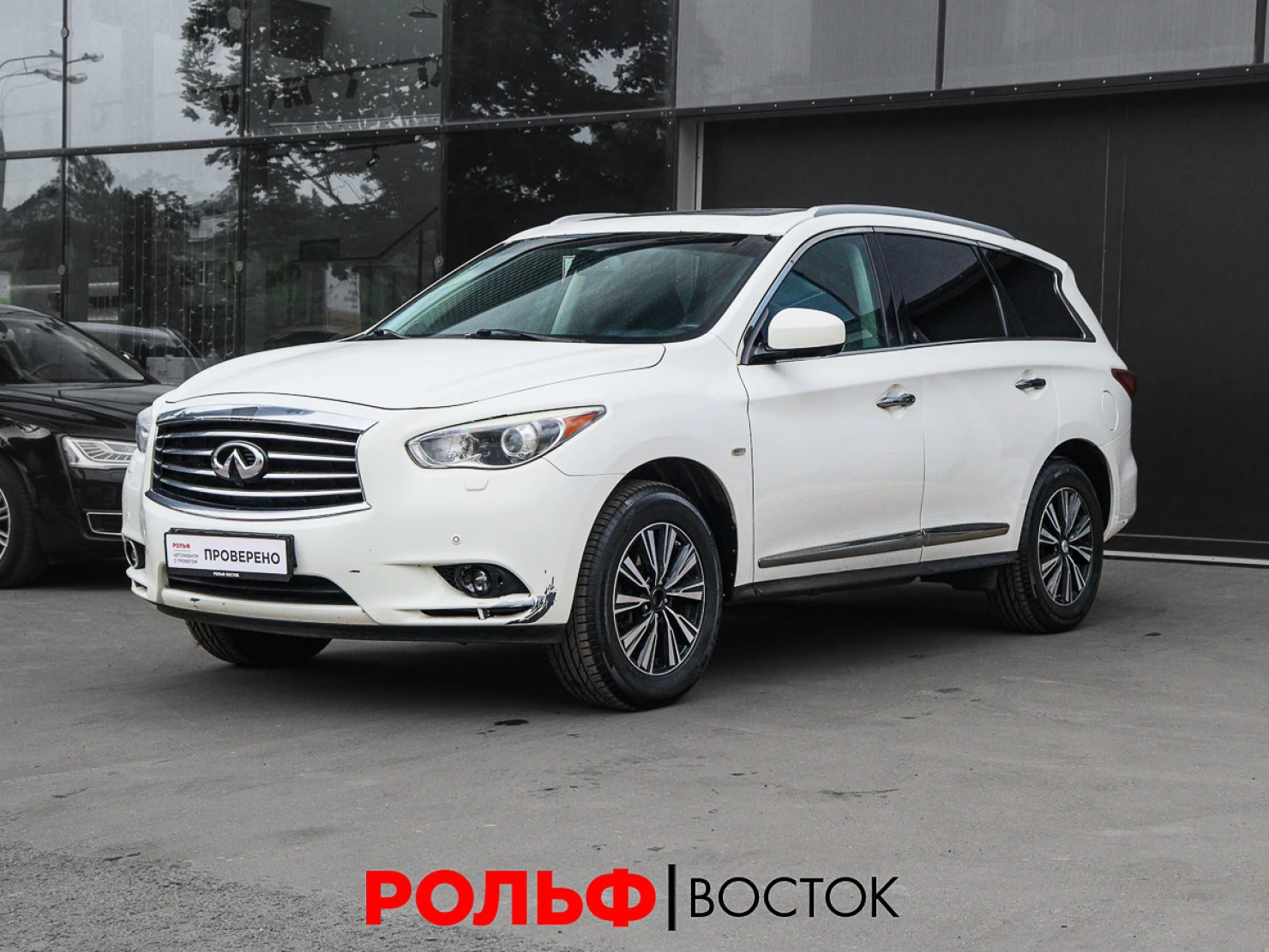 Infiniti JX, 2013