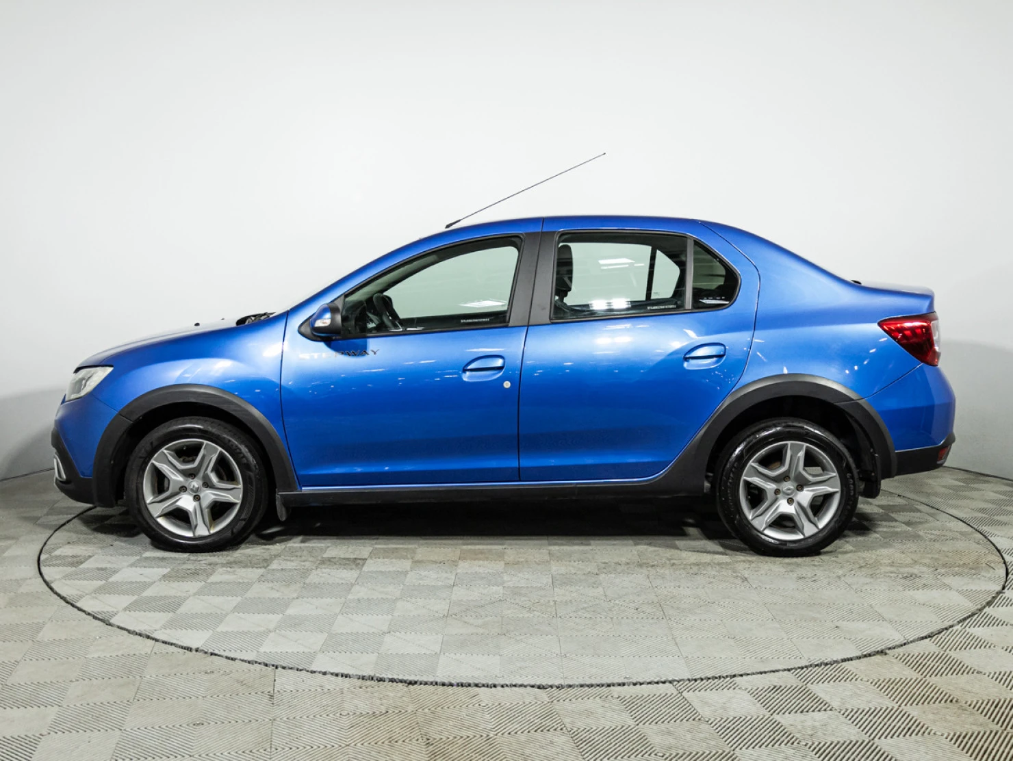 Renault Logan, 2021