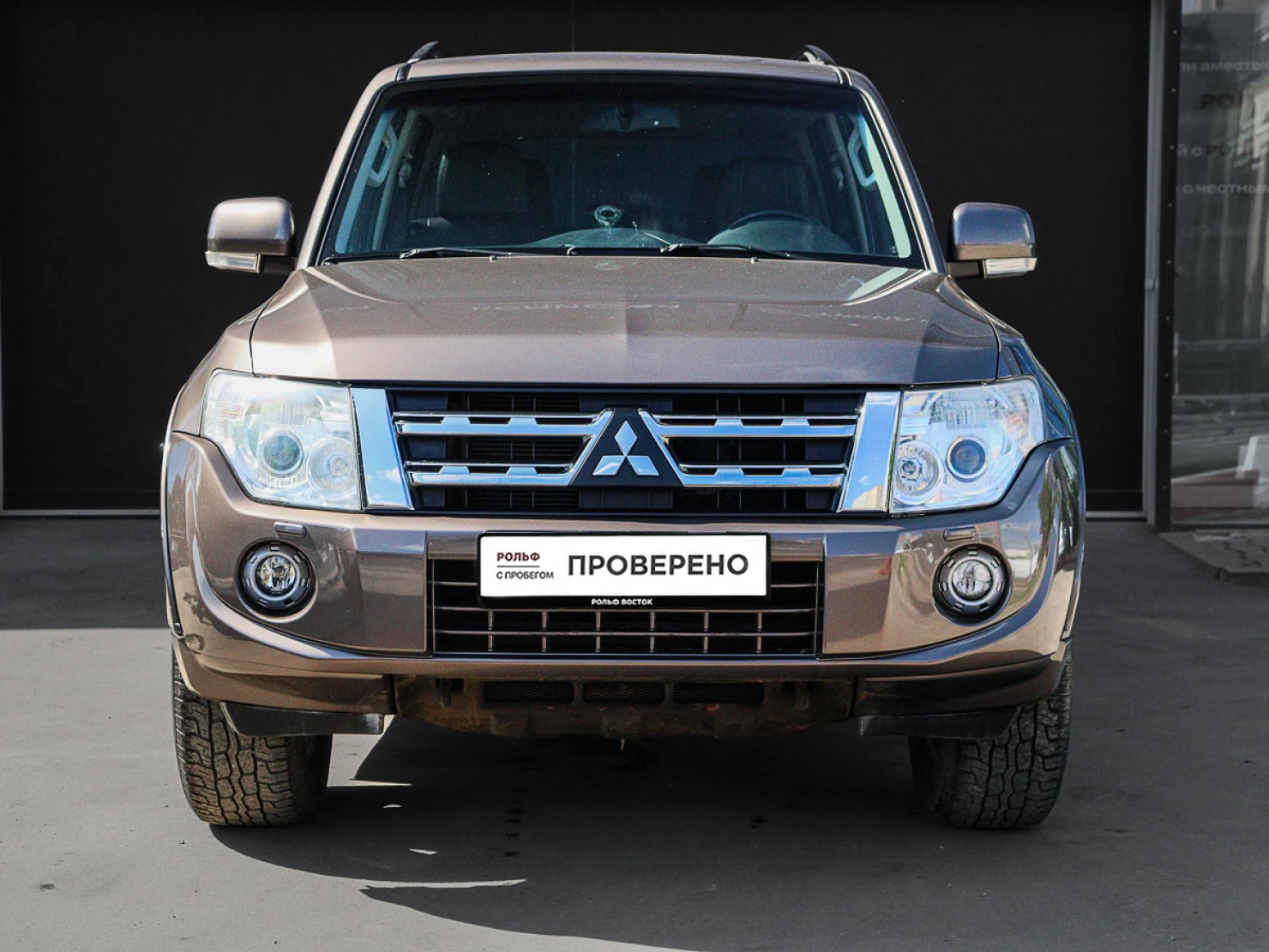 Mitsubishi PAJERO, 2011
