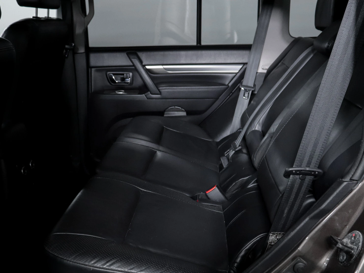 Mitsubishi PAJERO, 2011