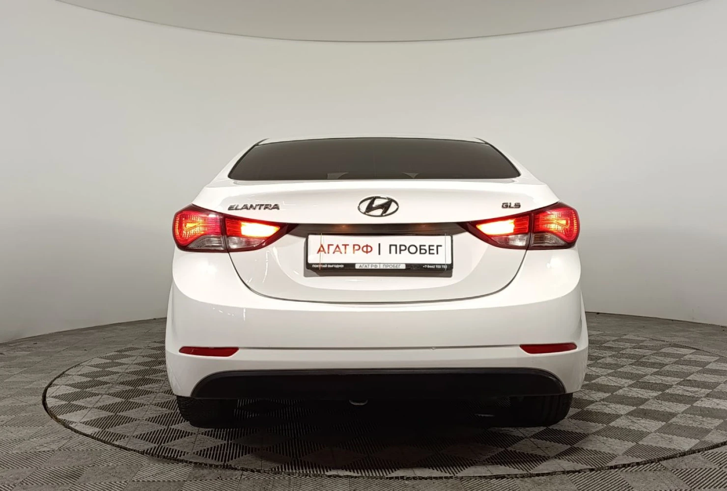 Hyundai Elantra, 2015