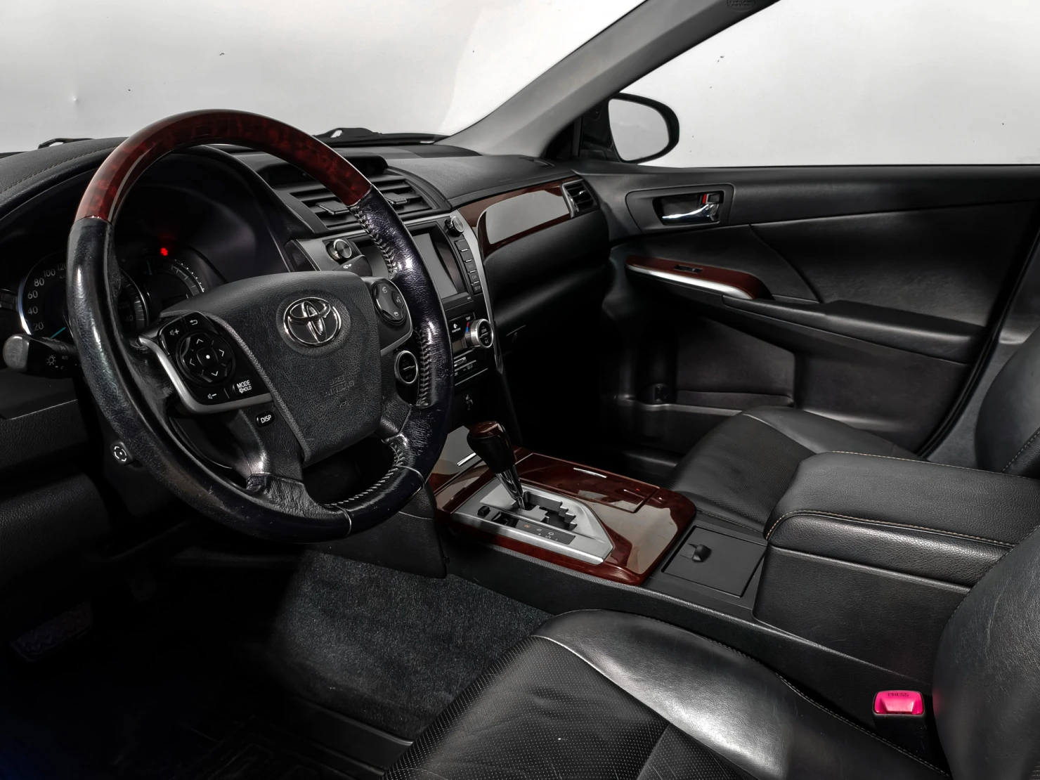 Toyota Camry, 2011