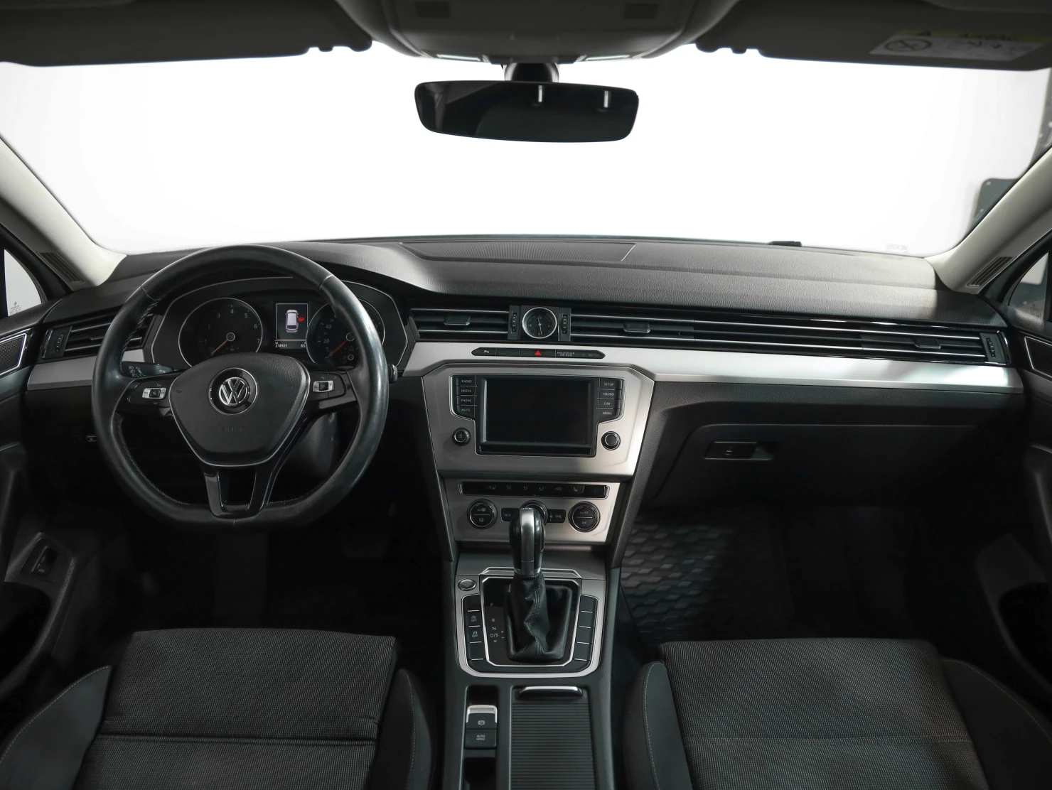 Volkswagen Passat, 2016