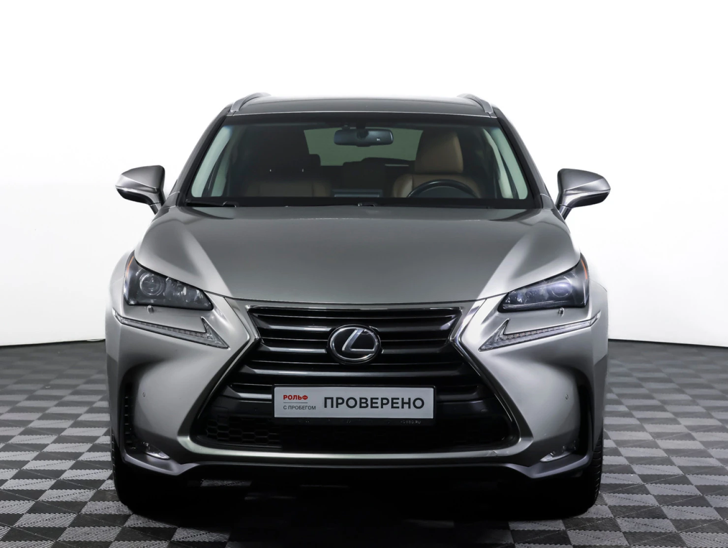Lexus NX, 2017