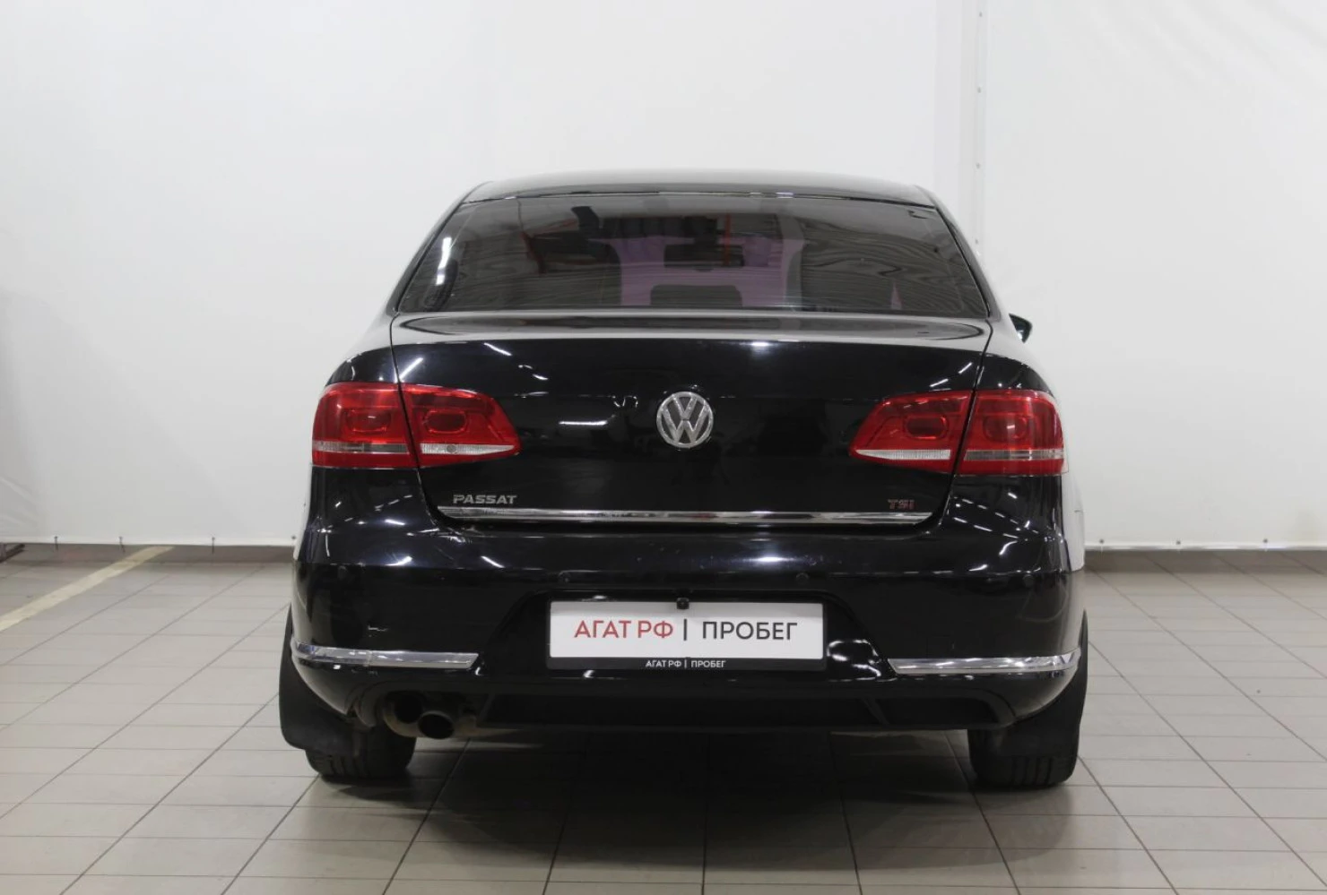 Volkswagen Passat, 2011