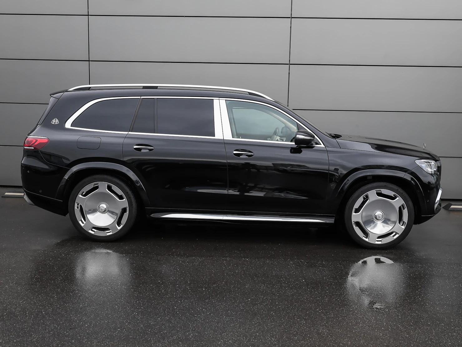 Mercedes-Benz Maybach GLS, 2023
