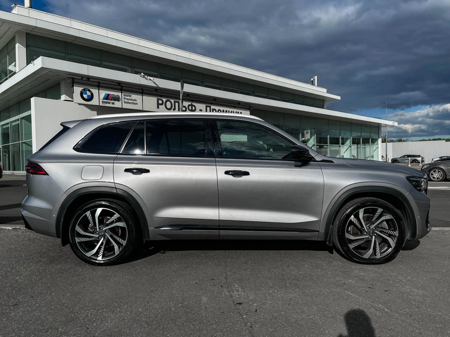 Geely Monjaro, 2023