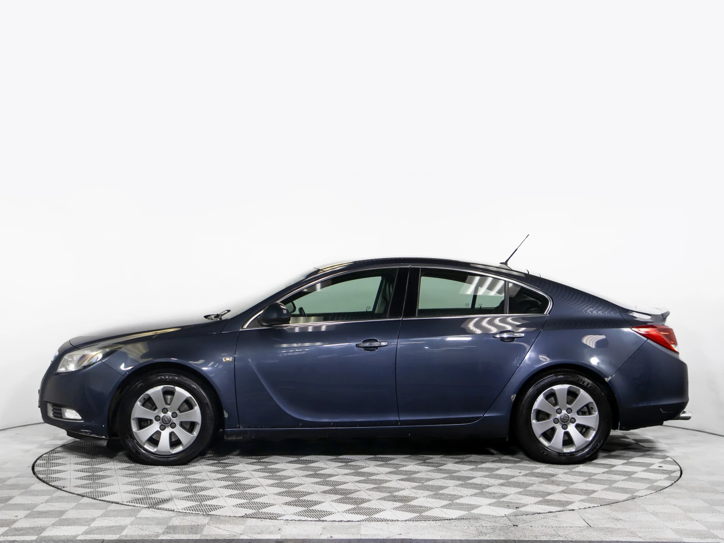 Opel Insignia, 2010