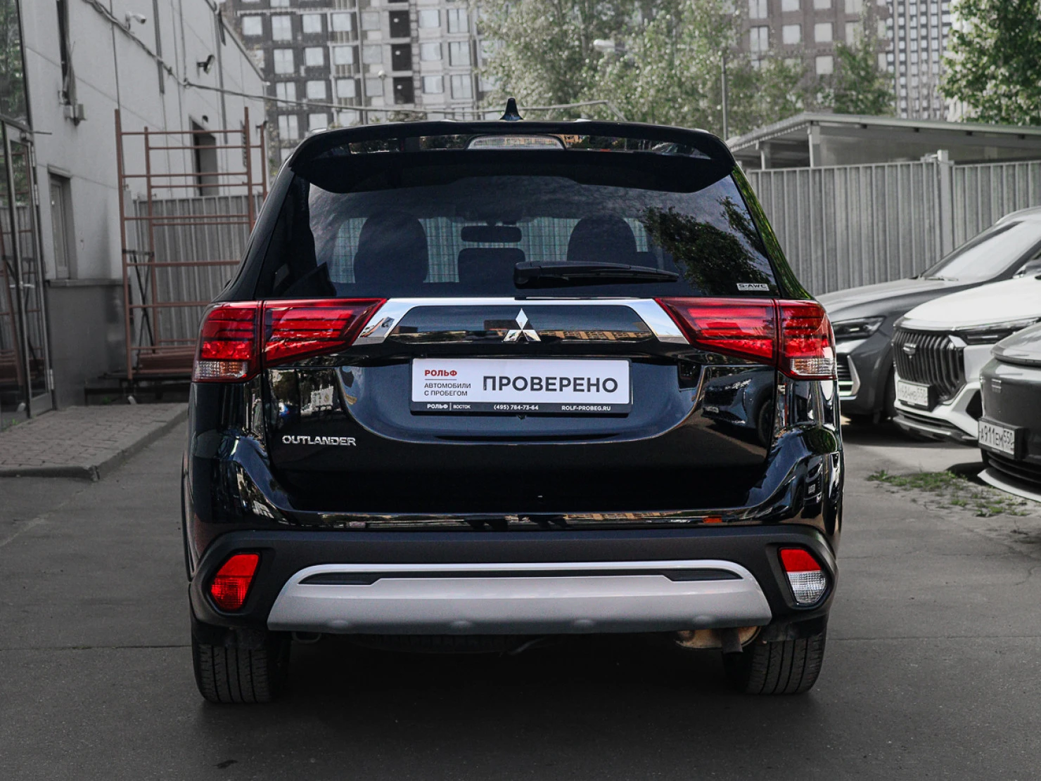 Mitsubishi OUTLANDER, 2021