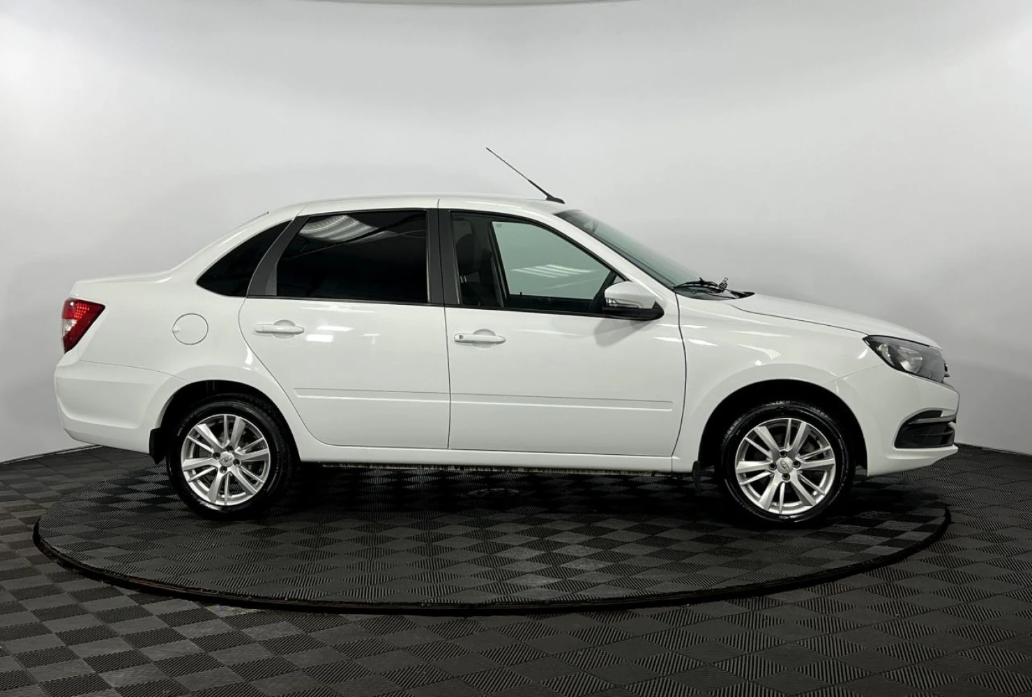 LADA (ВАЗ) Granta, 2023