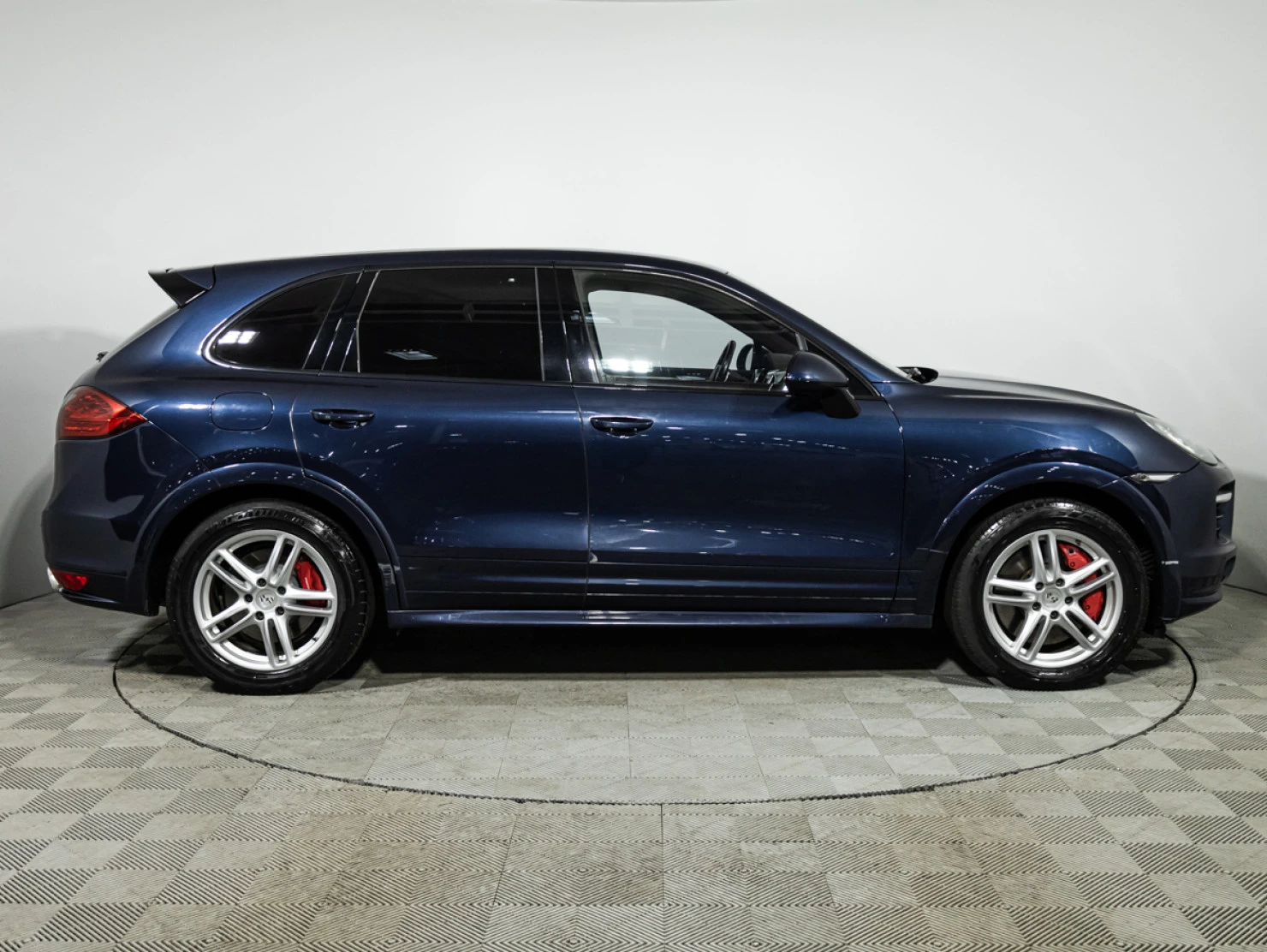Porsche Cayenne, 2011