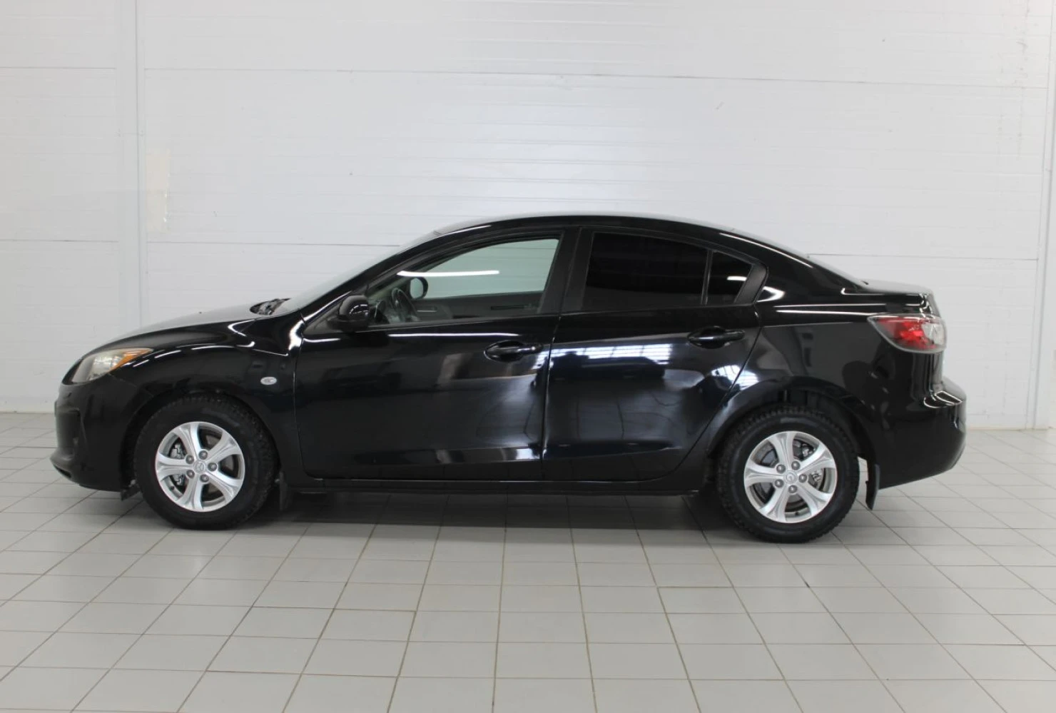 Mazda 3, 2013