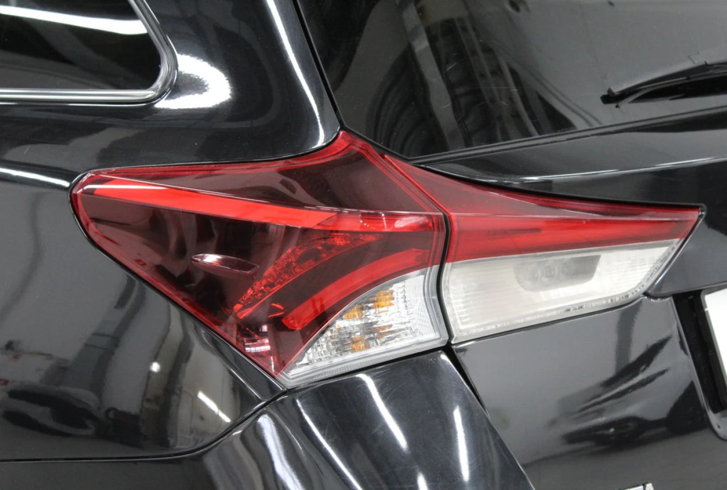 Toyota Auris, 2016