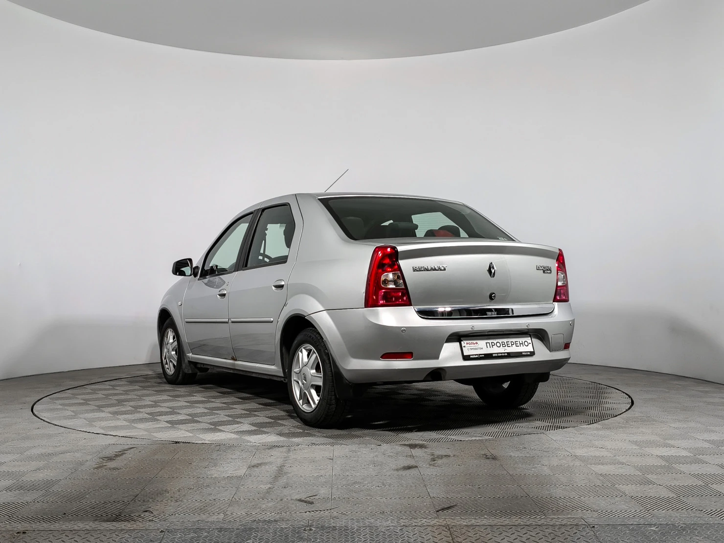 Renault Logan, 2013