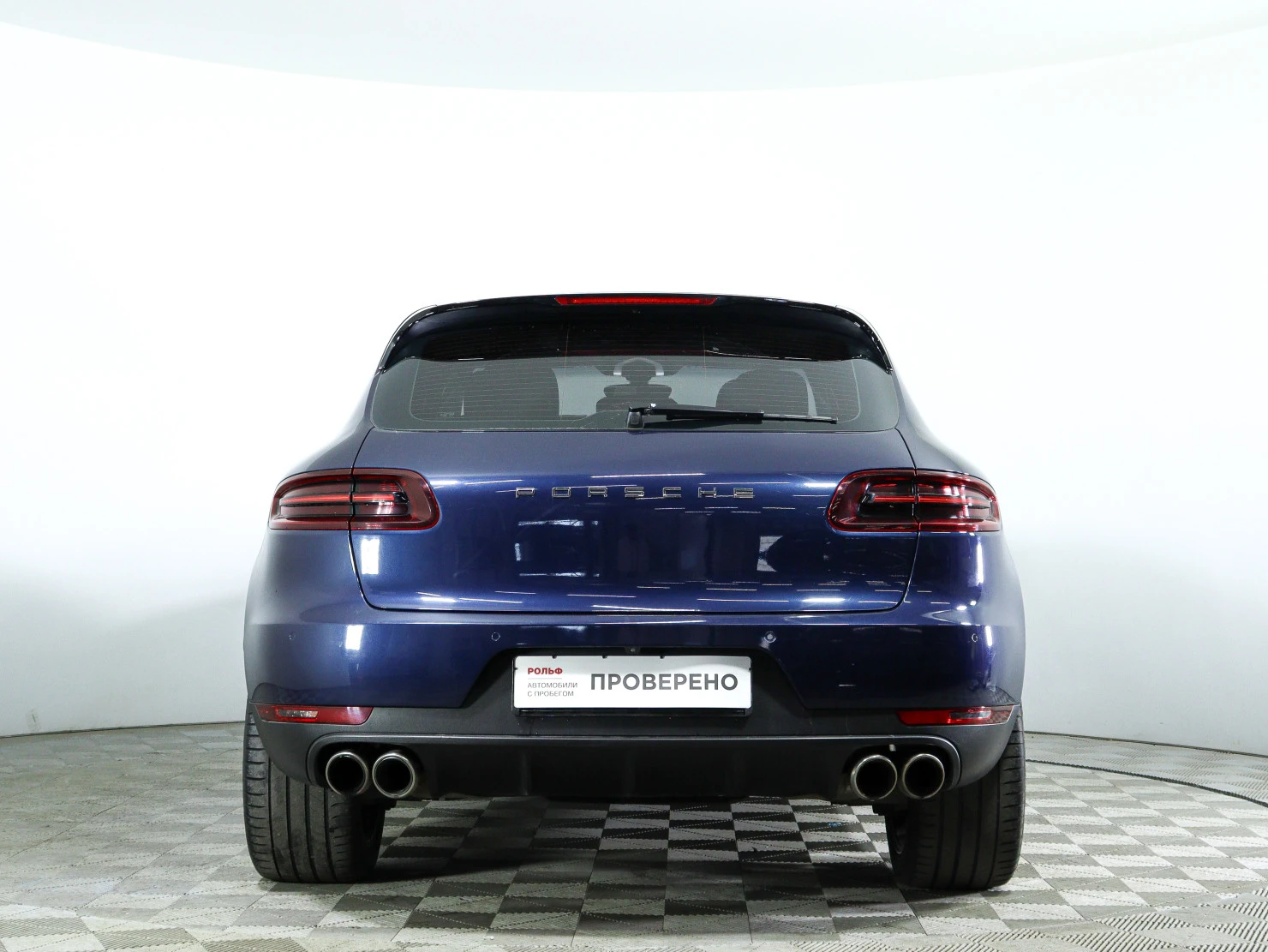 Porsche Macan, 2015