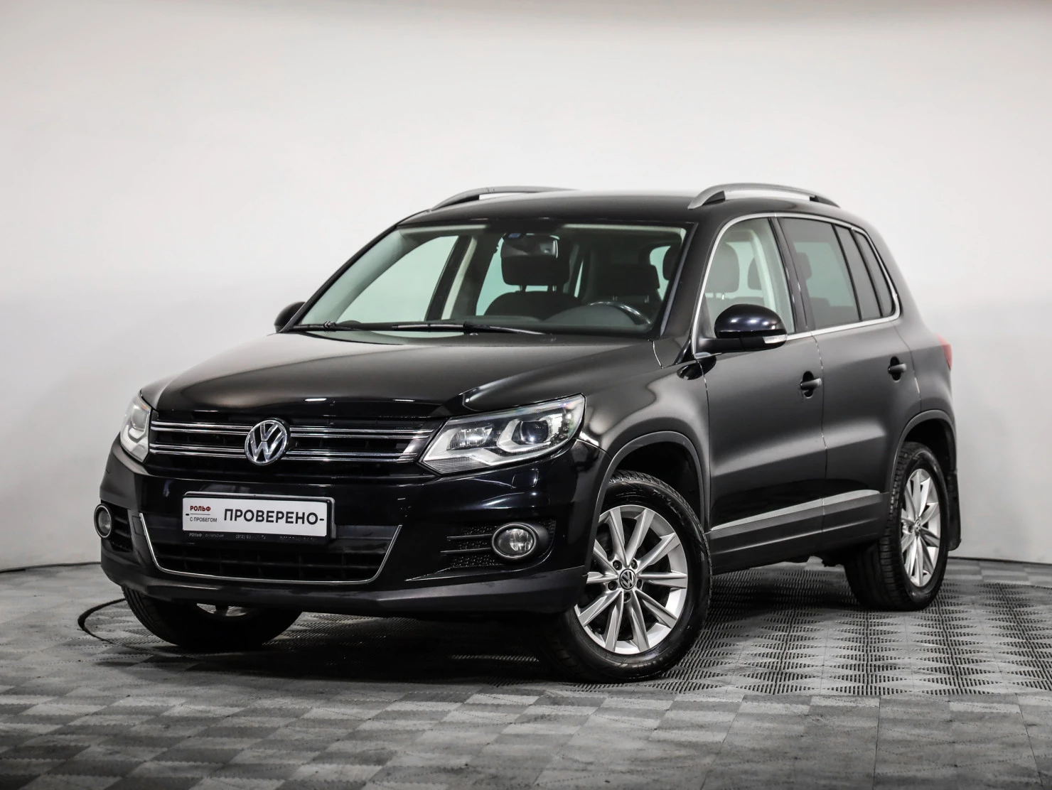 Volkswagen Tiguan, 2012