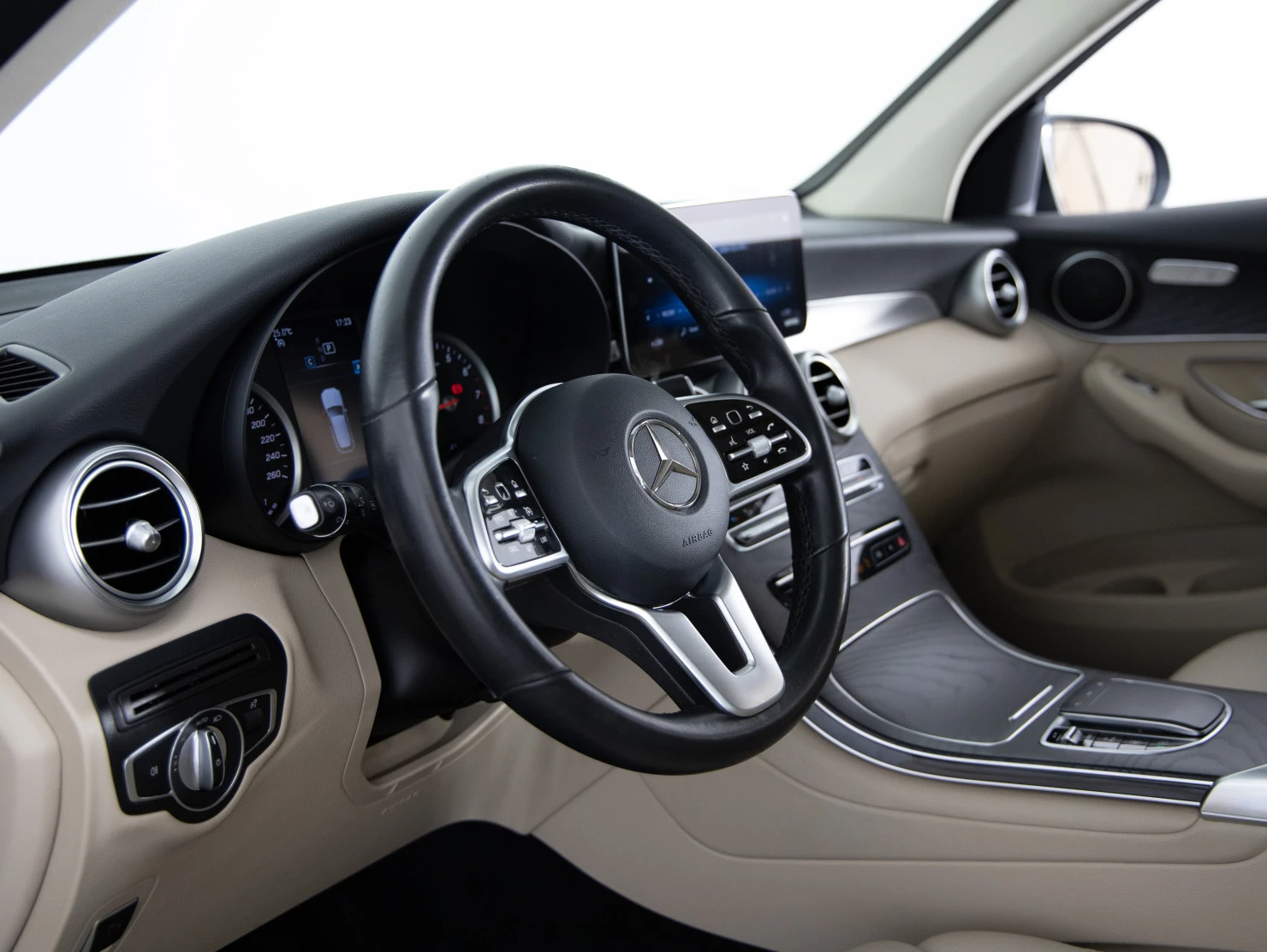 Mercedes-Benz GLC, 2021