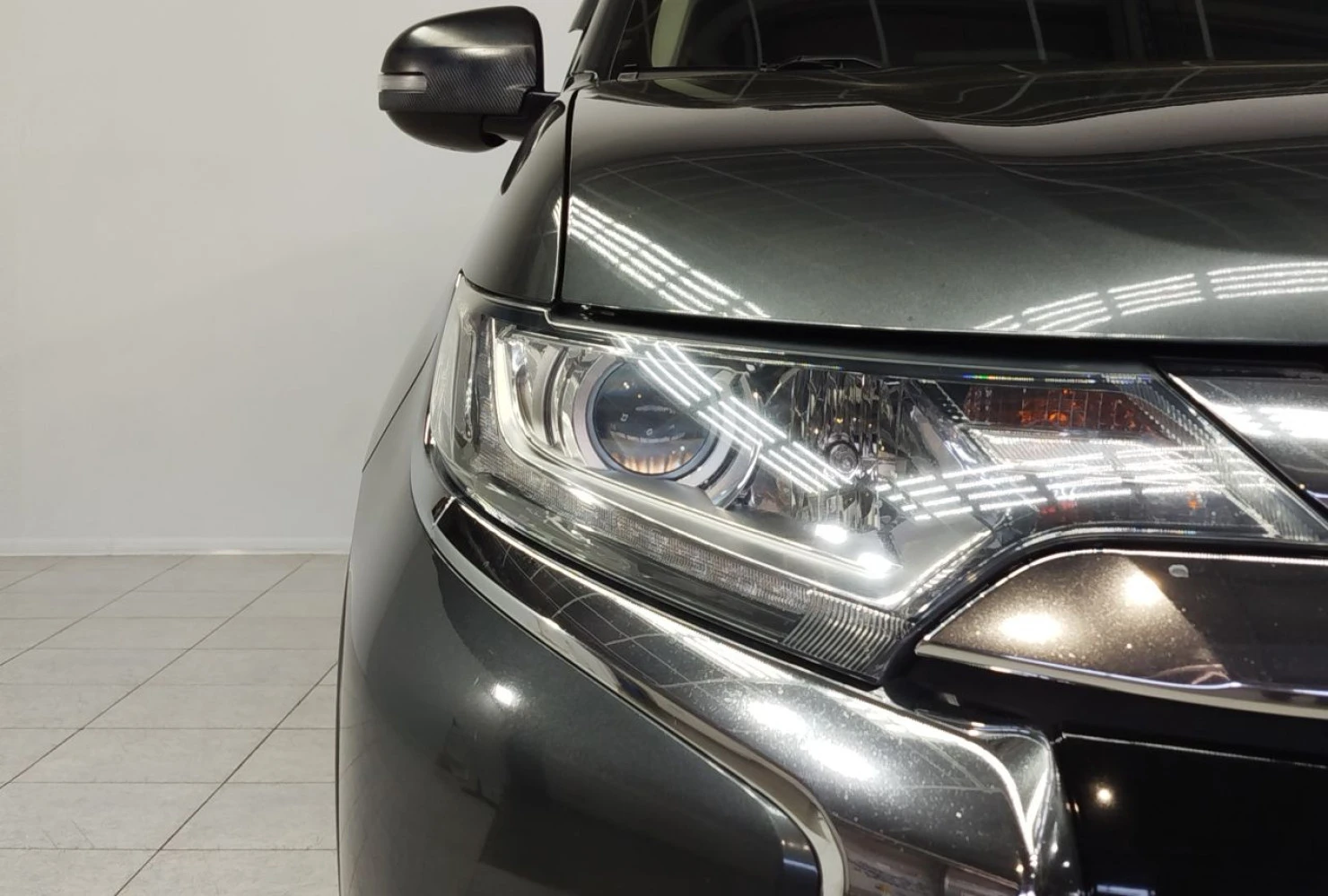 Mitsubishi OUTLANDER, 2016