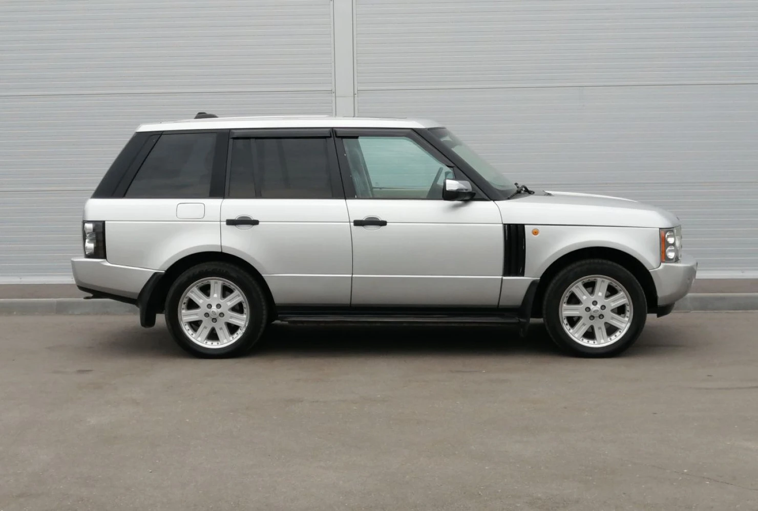 Land Rover Range Rover, 2005