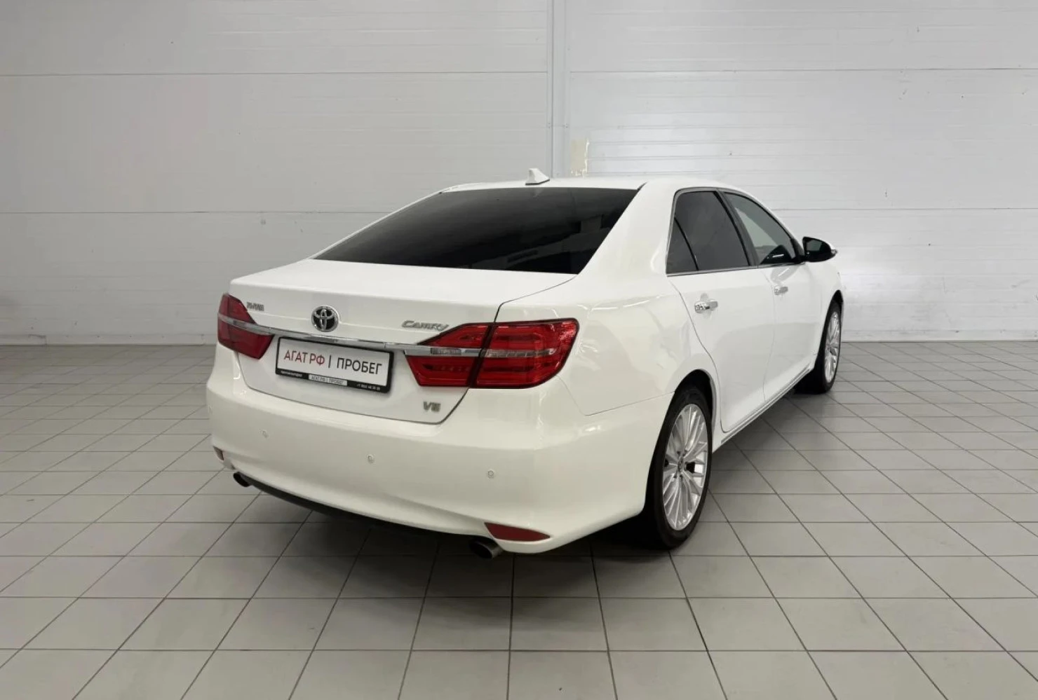 Toyota Camry, 2014