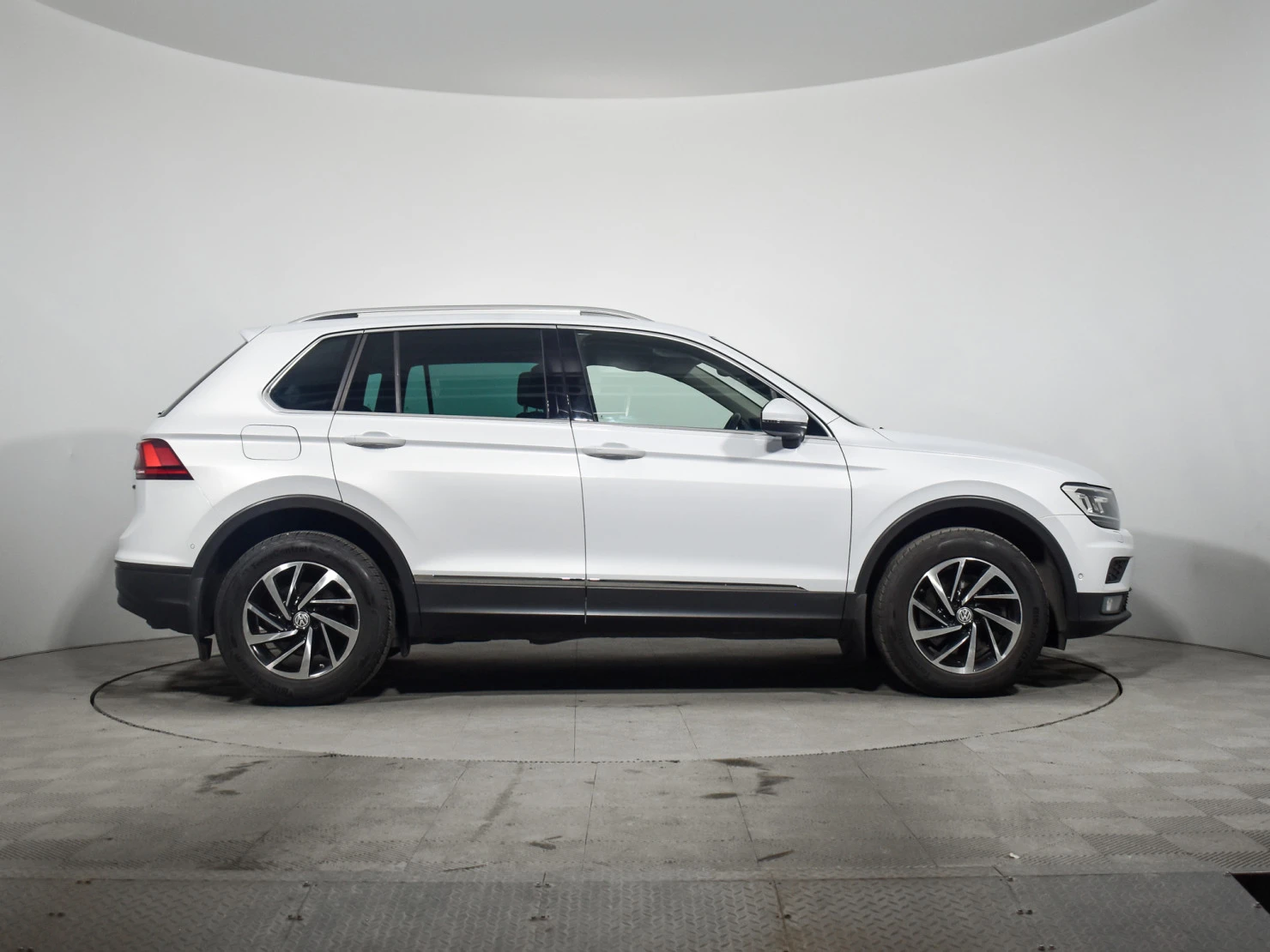 Volkswagen Tiguan, 2018