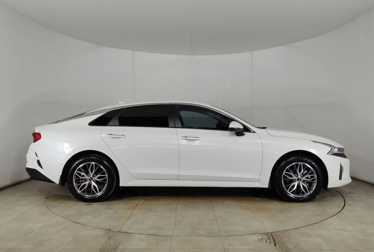 Kia K5, 2021